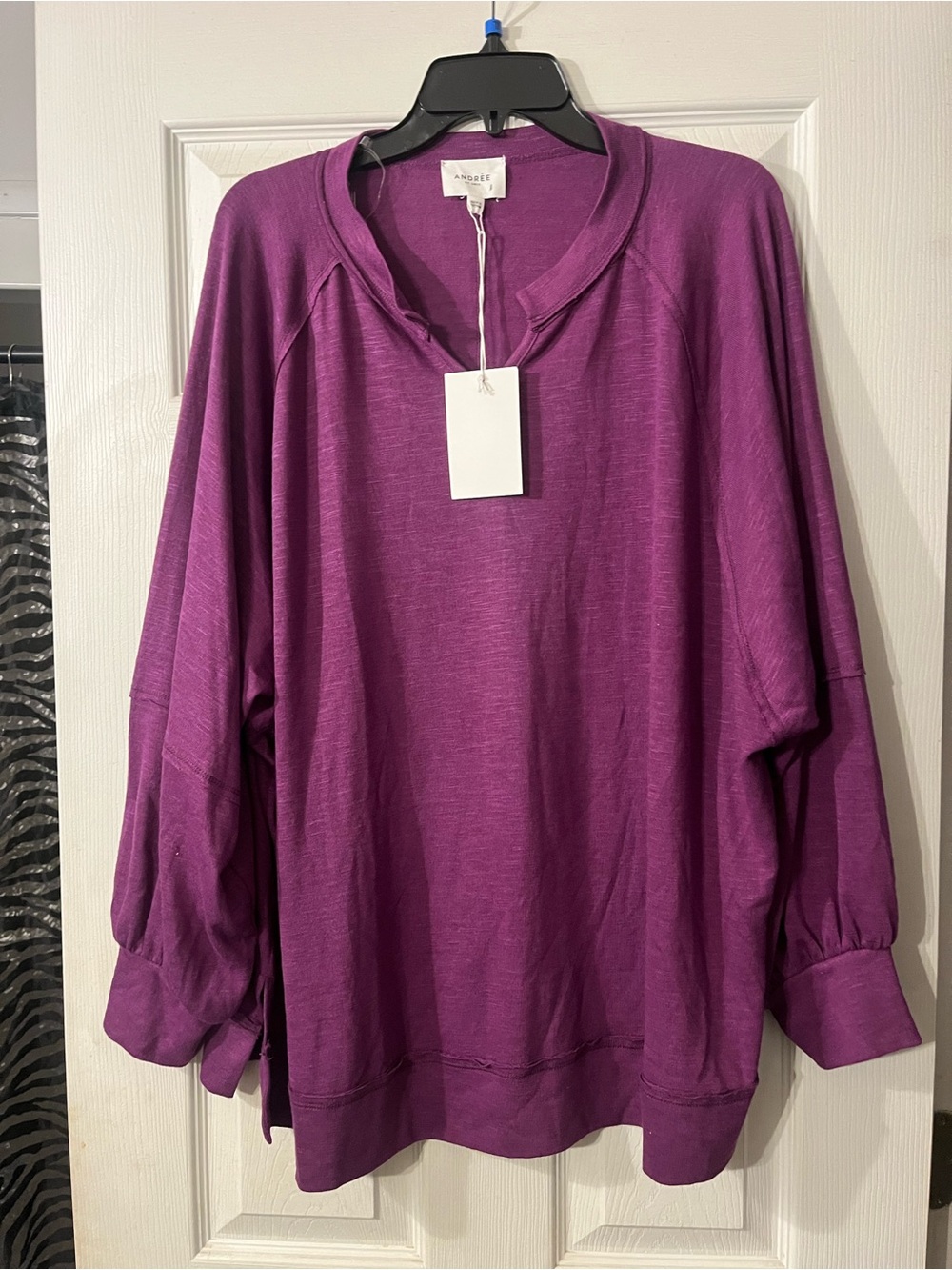 Women's long sleeve Pullover Top